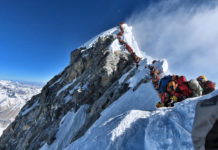 dos mueren alpinistas otros Everest