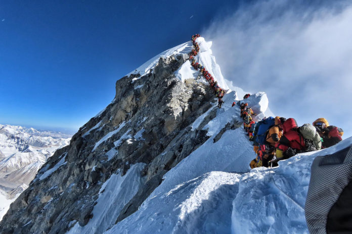 dos mueren alpinistas otros Everest