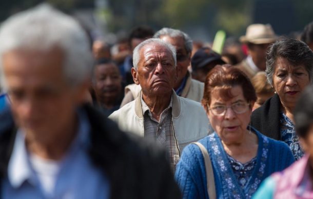 Ocho de cada diez personas mayores en México descuidan la enfermedad ósea