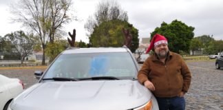 Uber decora navidad