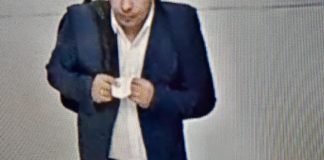 Identifican a hombre con traje que robó computadoras en CUCSH Belenes