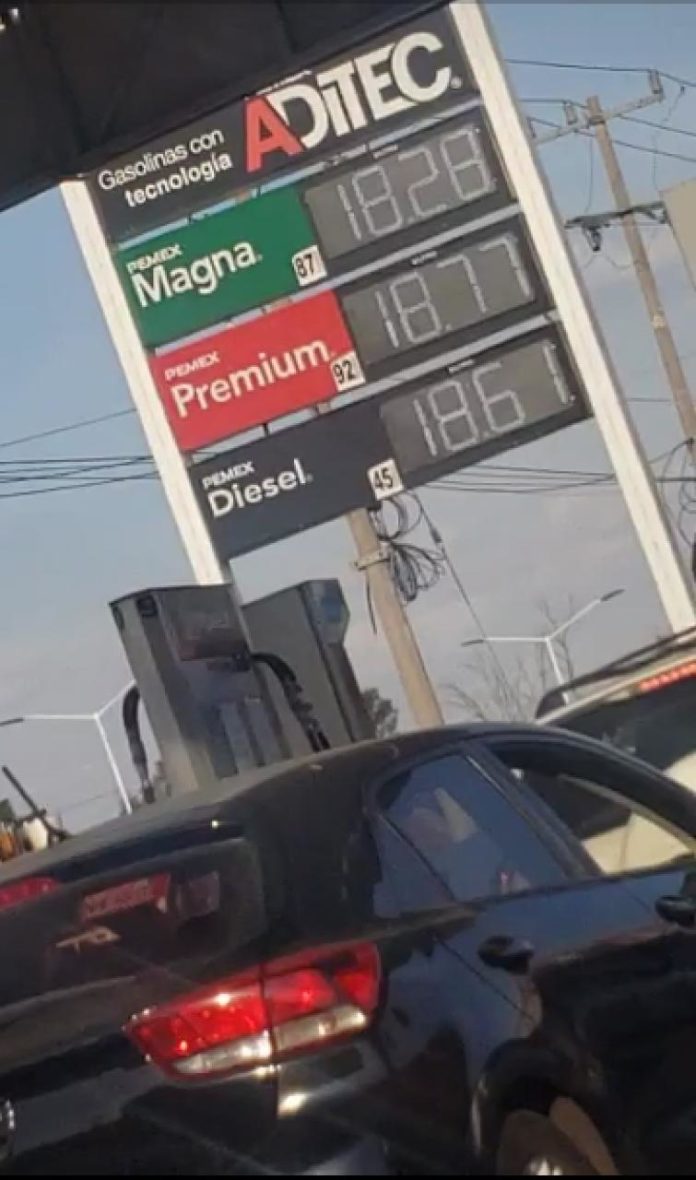 Gasolinas bajan a 18 pesos en algunas estaciones del AMG