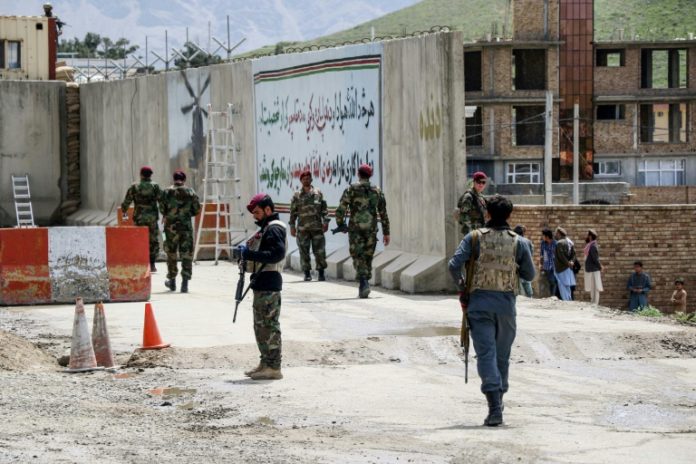 Atentado suicida Kabul