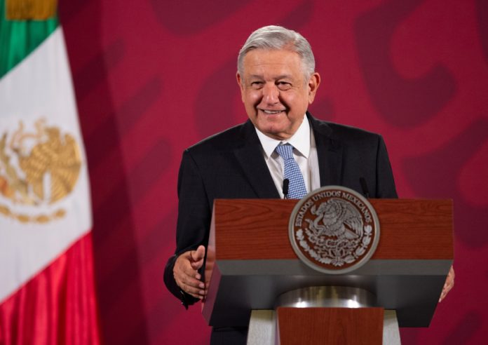 López Obrador vigilará los apoyos