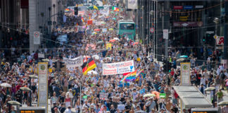 Protesta contra restricciones en Berlín