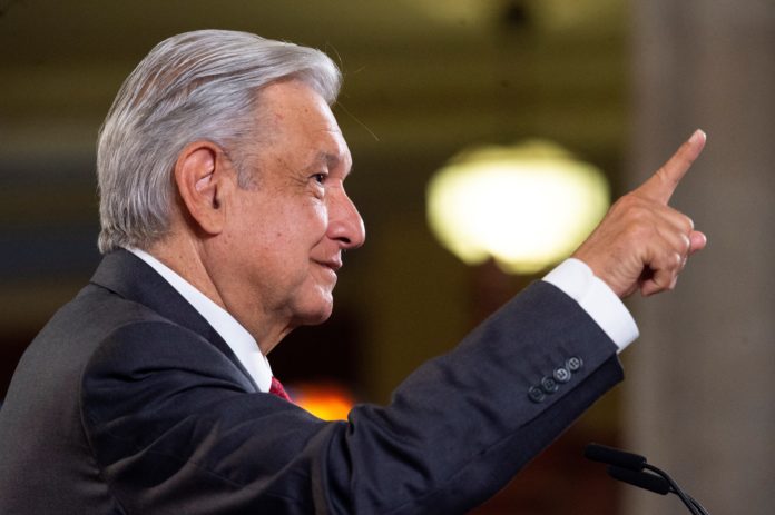 López Obrador anuncia inicio de fiestas patrias pero promete 
