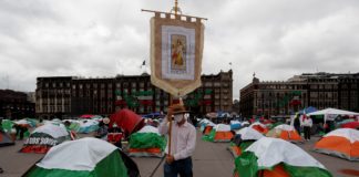 Un padrenuestro contra López Obrador