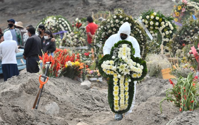 COVID-19 puede ser la primera causa de muerte en México para finales de año