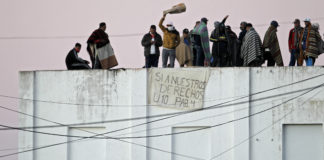 Presos protestan en Argentina para recibir visitas en pandemia