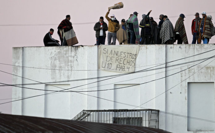 Presos protestan en Argentina para recibir visitas en pandemia