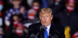 Nueva demanda en EE.UU. contra el plan "Permanecer en México" de Trump