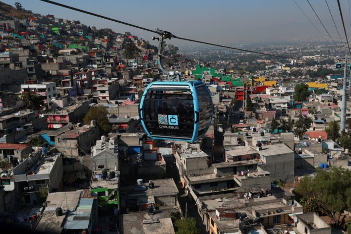 Ciudad de México abre primer teleférico para mejorar movilidad en zonas altas