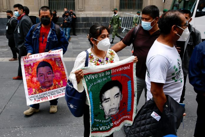 estudiantes de Ayotzinapa