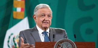 López Obrador dice que nada impide el regreso a clases presenciales en agosto