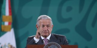 López Obrador publica un nuevo libro y lo recomienda a sus "adversarios"