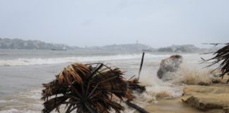 Tormenta tropical Nora en su paso por las costas al oeste de México