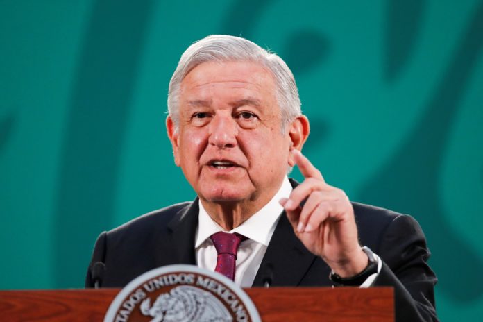 López Obrador critica a asociaciones civiles que 