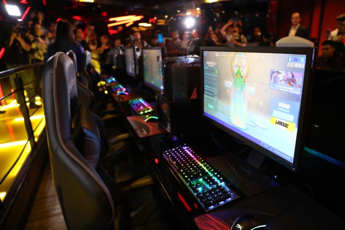 México celebra el 'Día del gamer' como la capital latina de los eSports