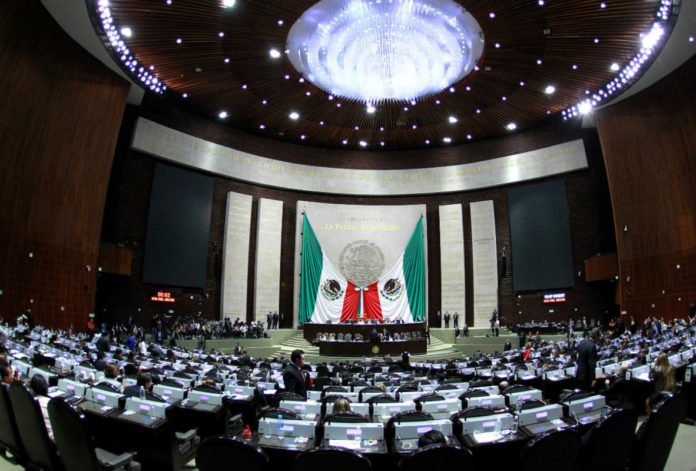 El Congreso de la Unión exhorta al Gobierno de Jalisco a respetar la autonomía de la UdeG