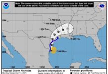 Nicholas, que puede ser huracán, se acerca a Texas y el noroeste de México