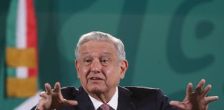 López Obrador evita hablar del aborto