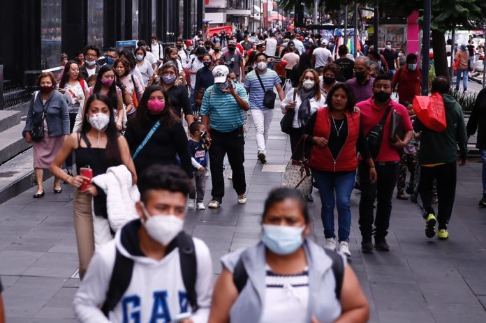 México reporta 790 nuevas muertes y 7.682 nuevos casos de coronavirus