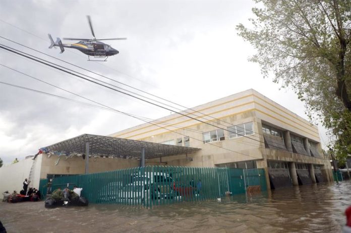 Gobierno mexicano admite que hospital de Tula se inundó por desagüe de presas