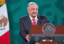 López Obrador niega estar detrás del encarcelamiento del exdirector de Pemex
