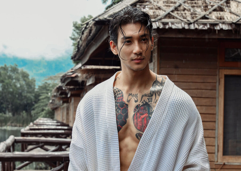 Paing Takhon - Los 15 hombres más guapos del 2021