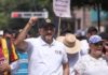 Ricardo Villanueva Lomelí mega marcha UdeG